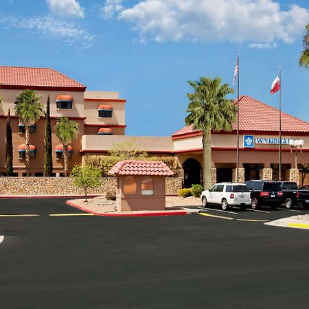 Wyndham El Paso Airport And Water Park Hotel Exterior foto