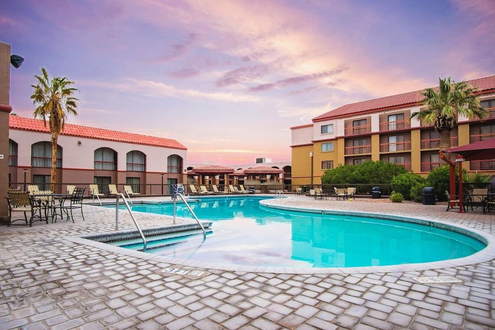 Wyndham El Paso Airport And Water Park Hotel Exterior foto